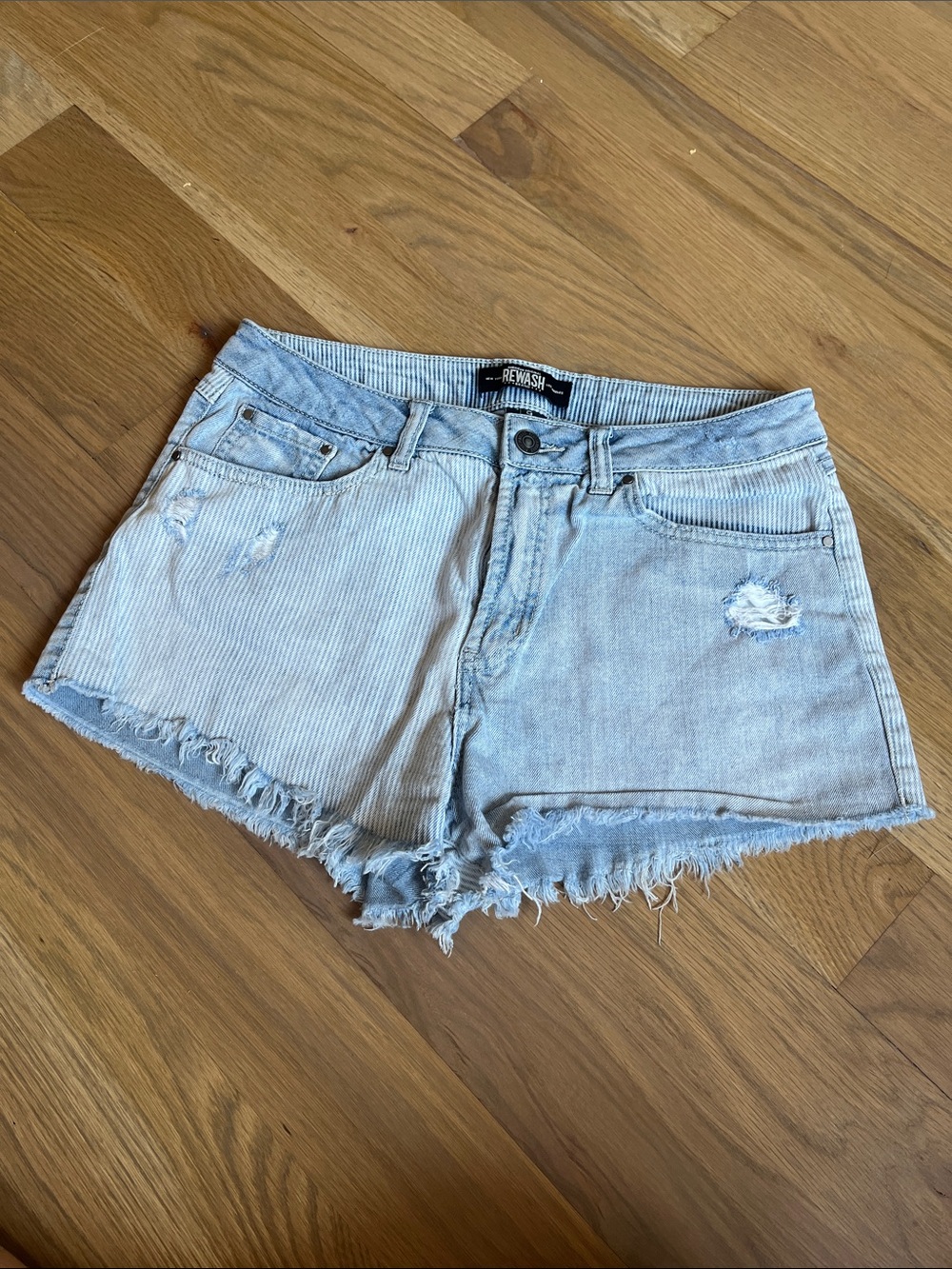 Rewash Light Acid Wash Frayed Denim Shorts - Light Blue